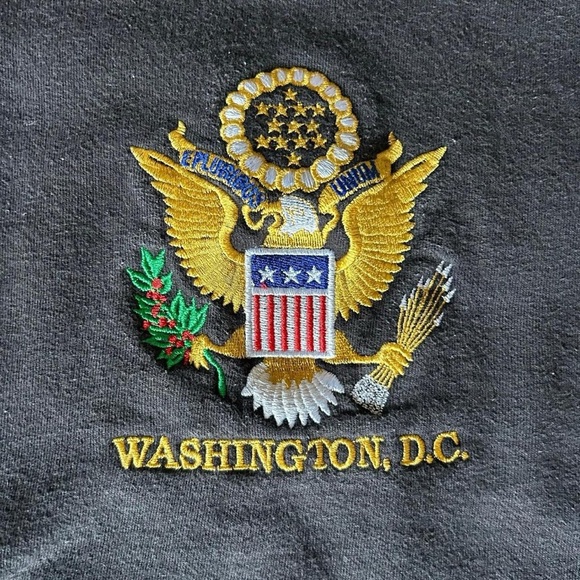 Vintage Washington. D.C. Emblem Crew Neck Black/ Medium. - Picture 3 of 5